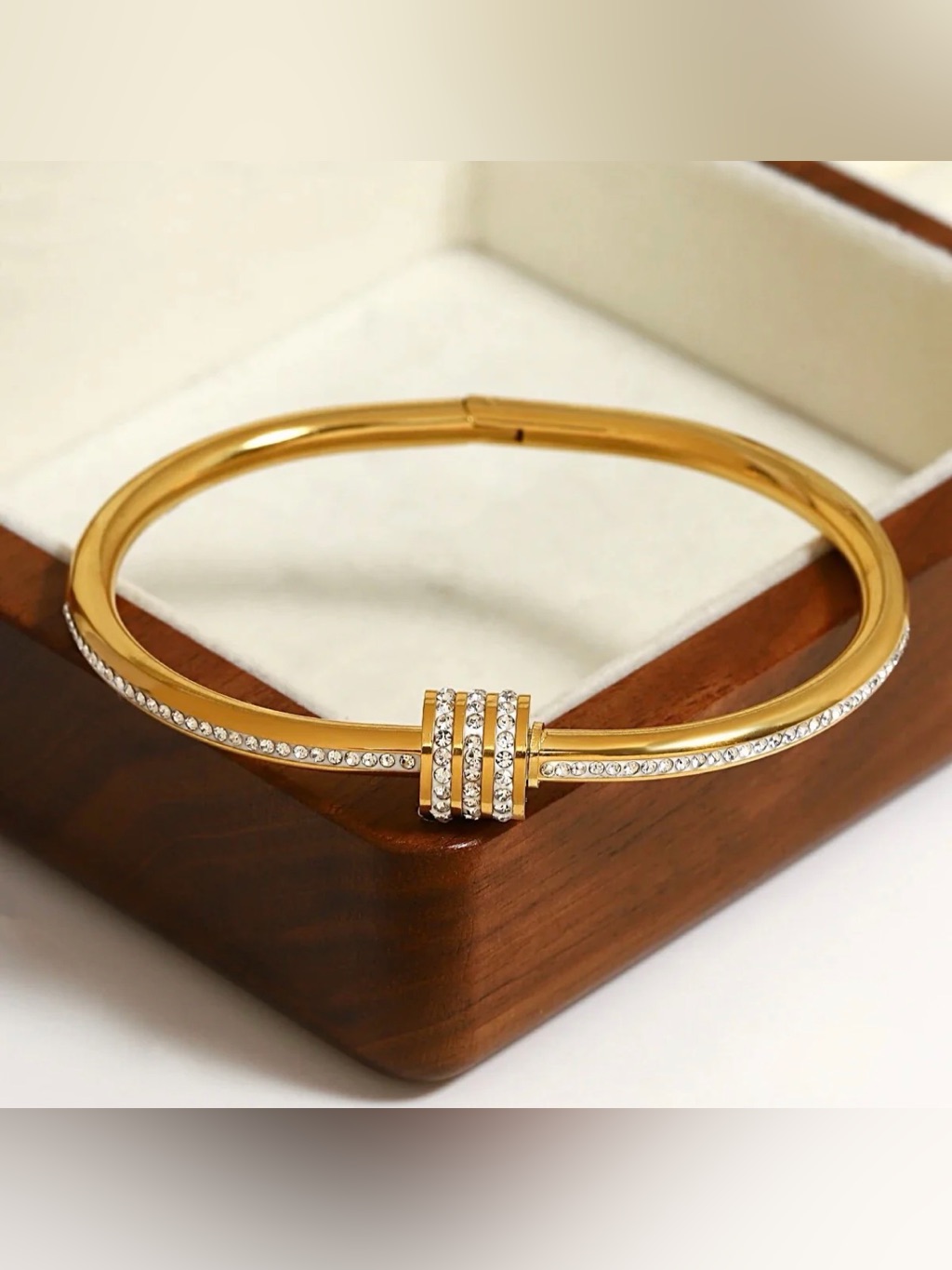 Gold Stainless Steel Screw Lock Single Row Crystal Pav Hinged Bangle Bracelet